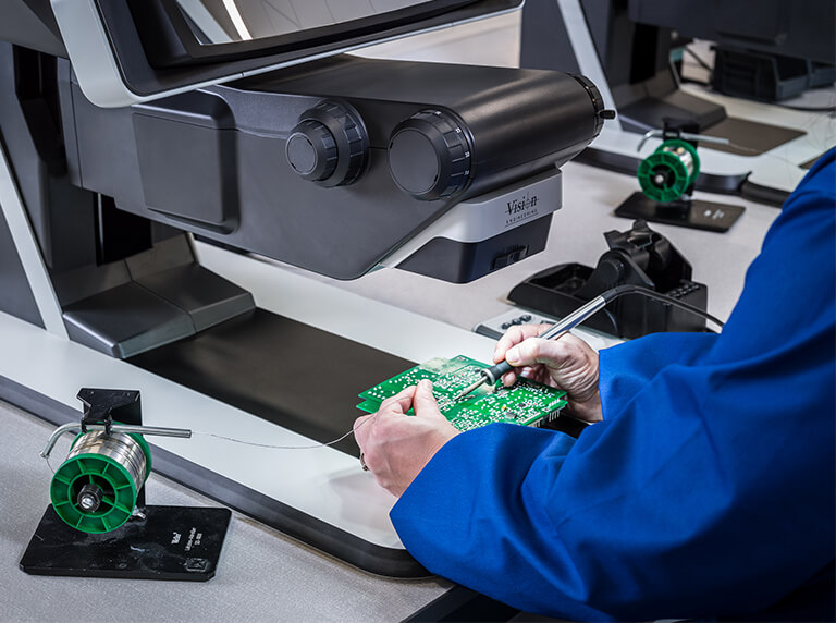 5.Easy-hand-eye-coordination-DRV-Z1-soldering-application-feature-image-768x572px